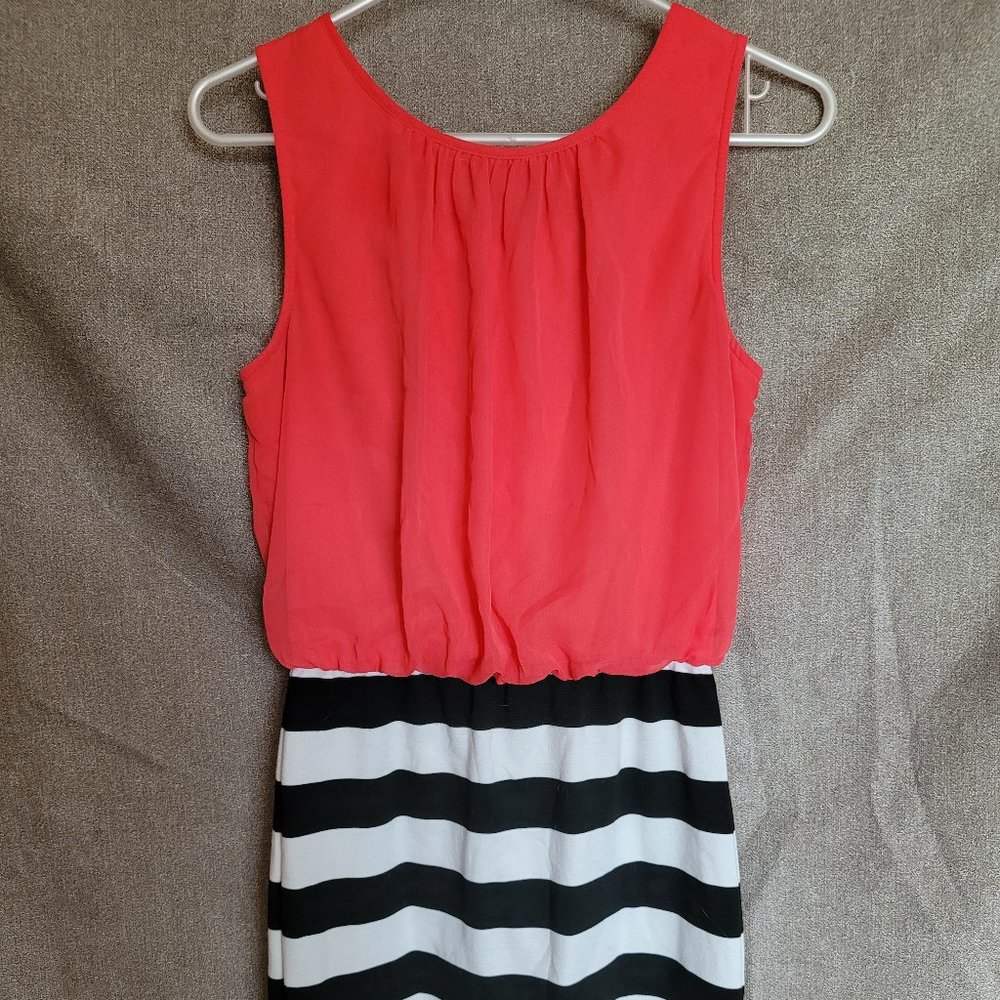 Ruby Rox Size Medium Dress